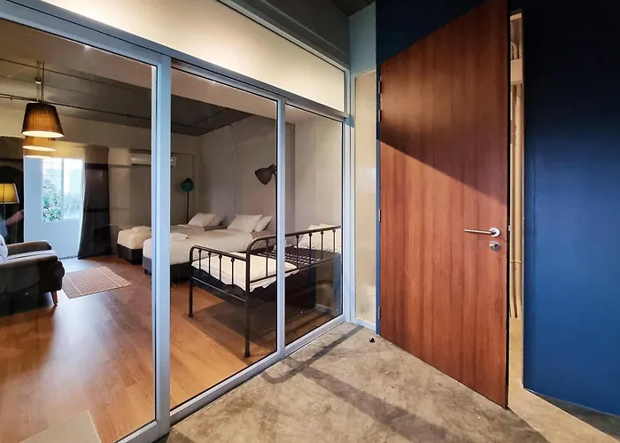 Human Touch - Soulful Hideout 4* Bangkok