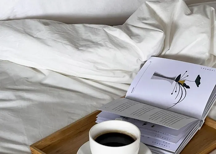 Human Touch - Soulful Hideout Bed & Breakfast